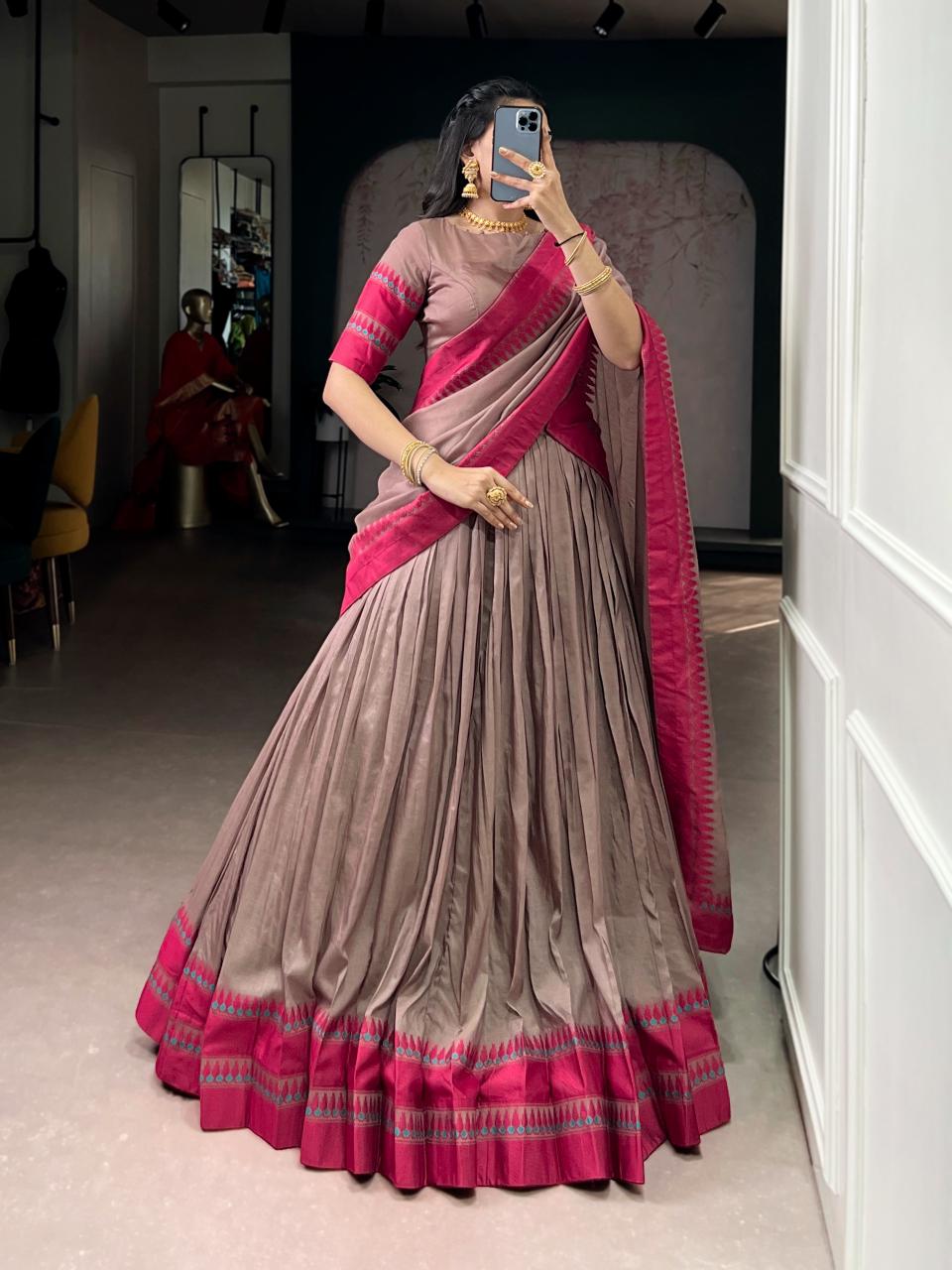Readymade Dhavani Collections – 1900Rs