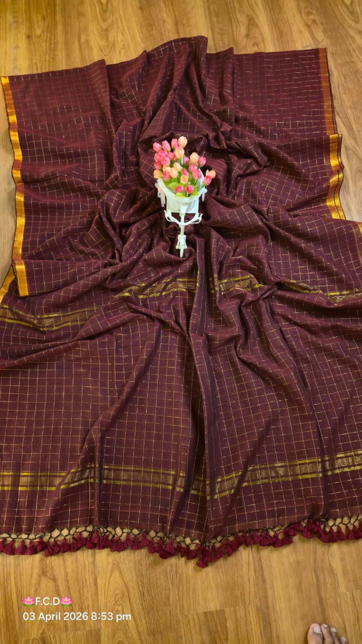 Mul Cotton Sarees with Checked Zari Pattern
