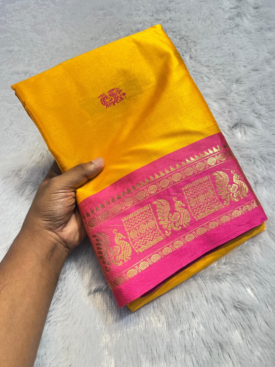 Aura Cotton Silk Weaving Saree – ₹899