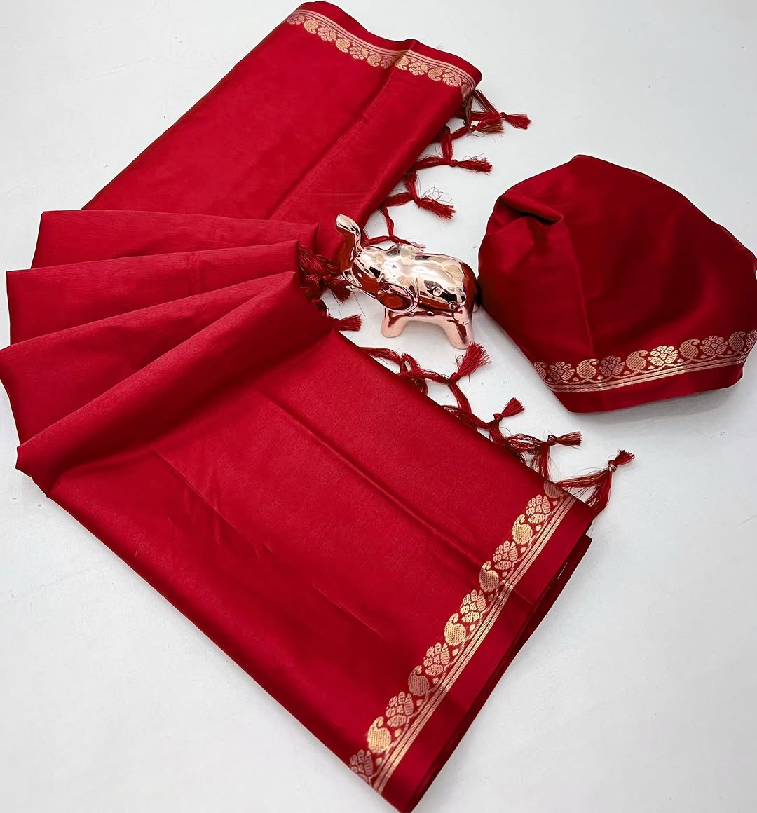 Soft Viscose Crepe Silk Saree with Golden Borders – ₹899