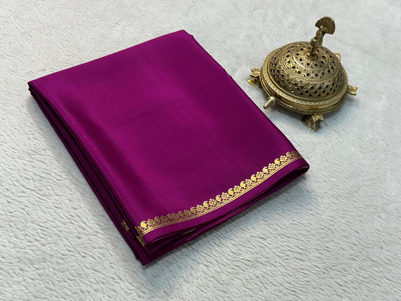 Soft Viscose Crepe Silk Saree with Golden Borders – ₹899