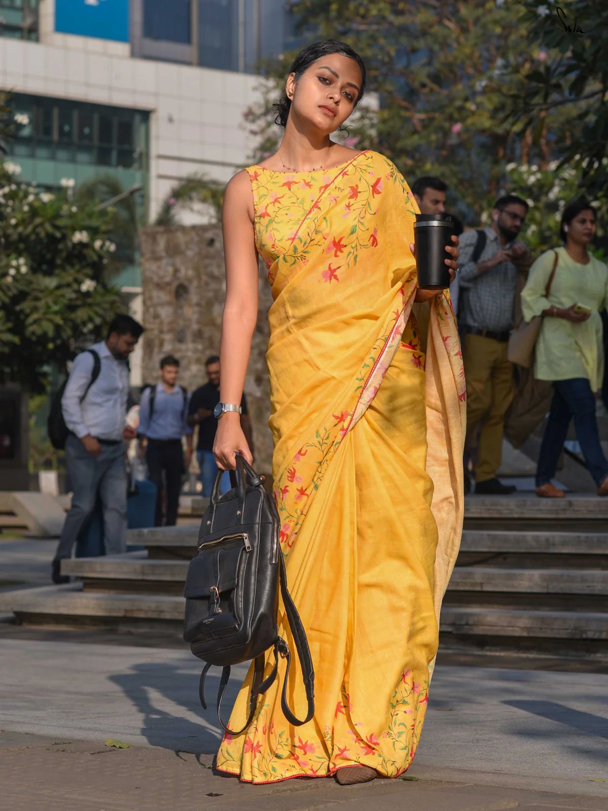 Linen Slub Cotton Floral Saree – ₹899