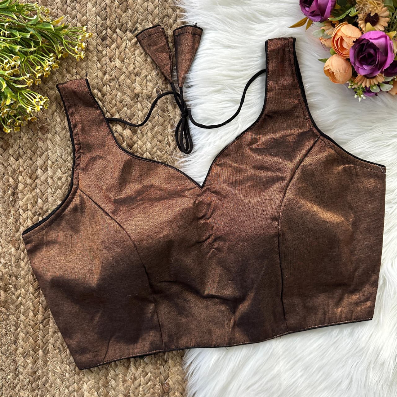 Soft Semi Silk Sweetheart Readymade Blouse – ₹550