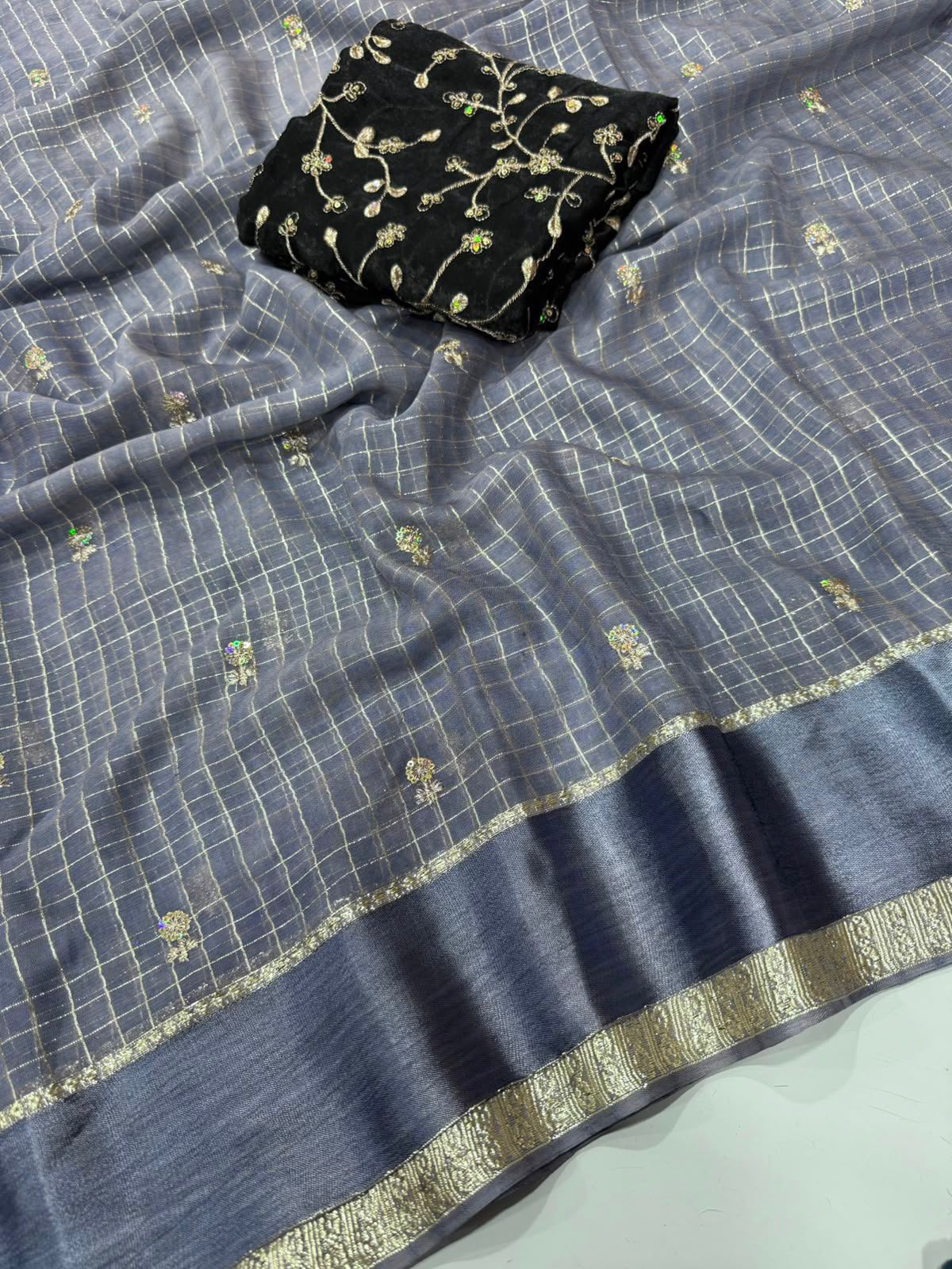 Georgette Viscose Checked Saree with Viscose Zari Weaving