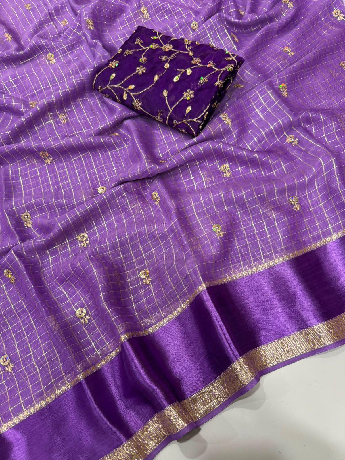 Georgette Viscose Checked Saree with Viscose Zari Weaving