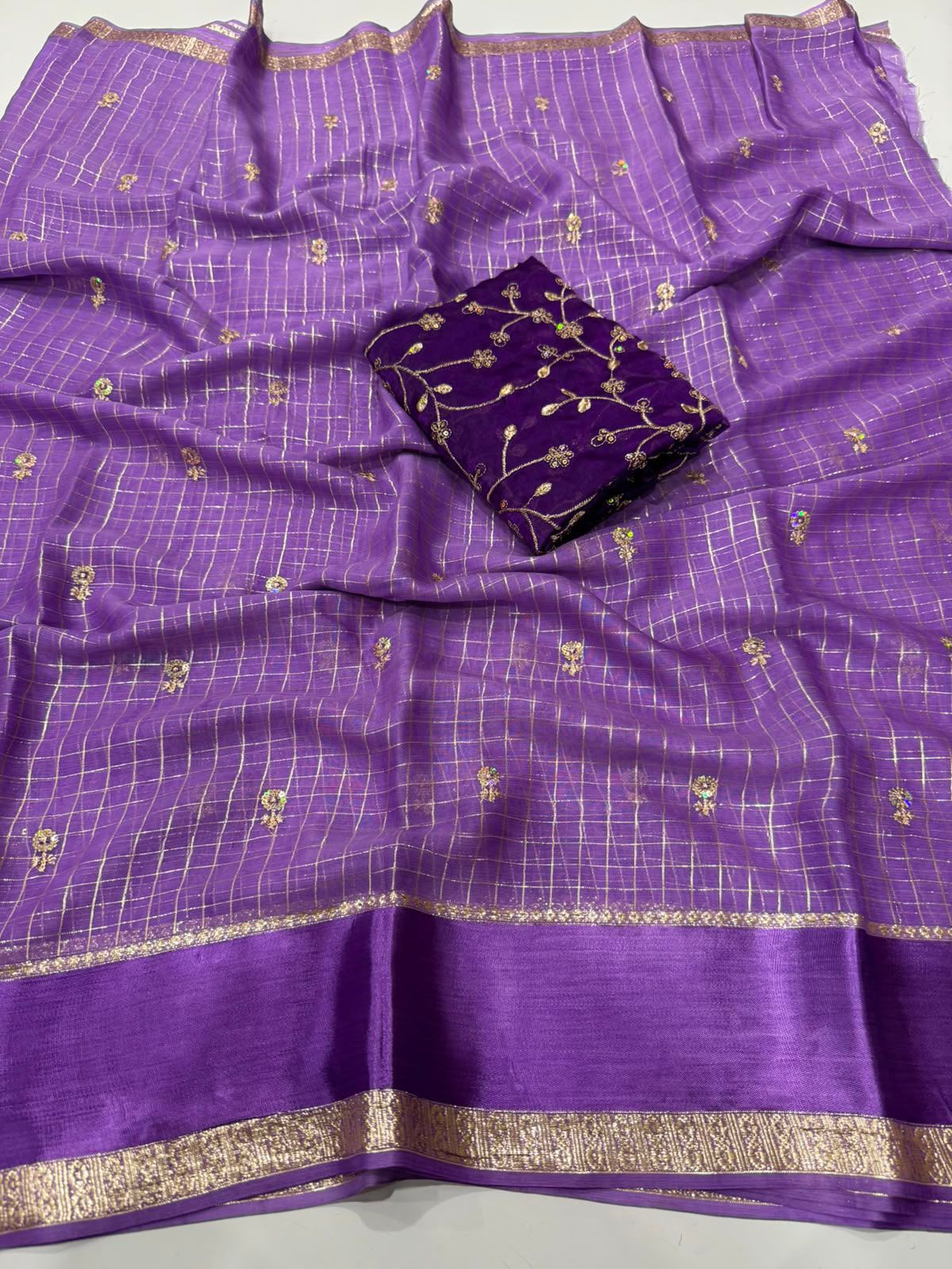 Georgette Viscose Checked Saree with Viscose Zari Weaving