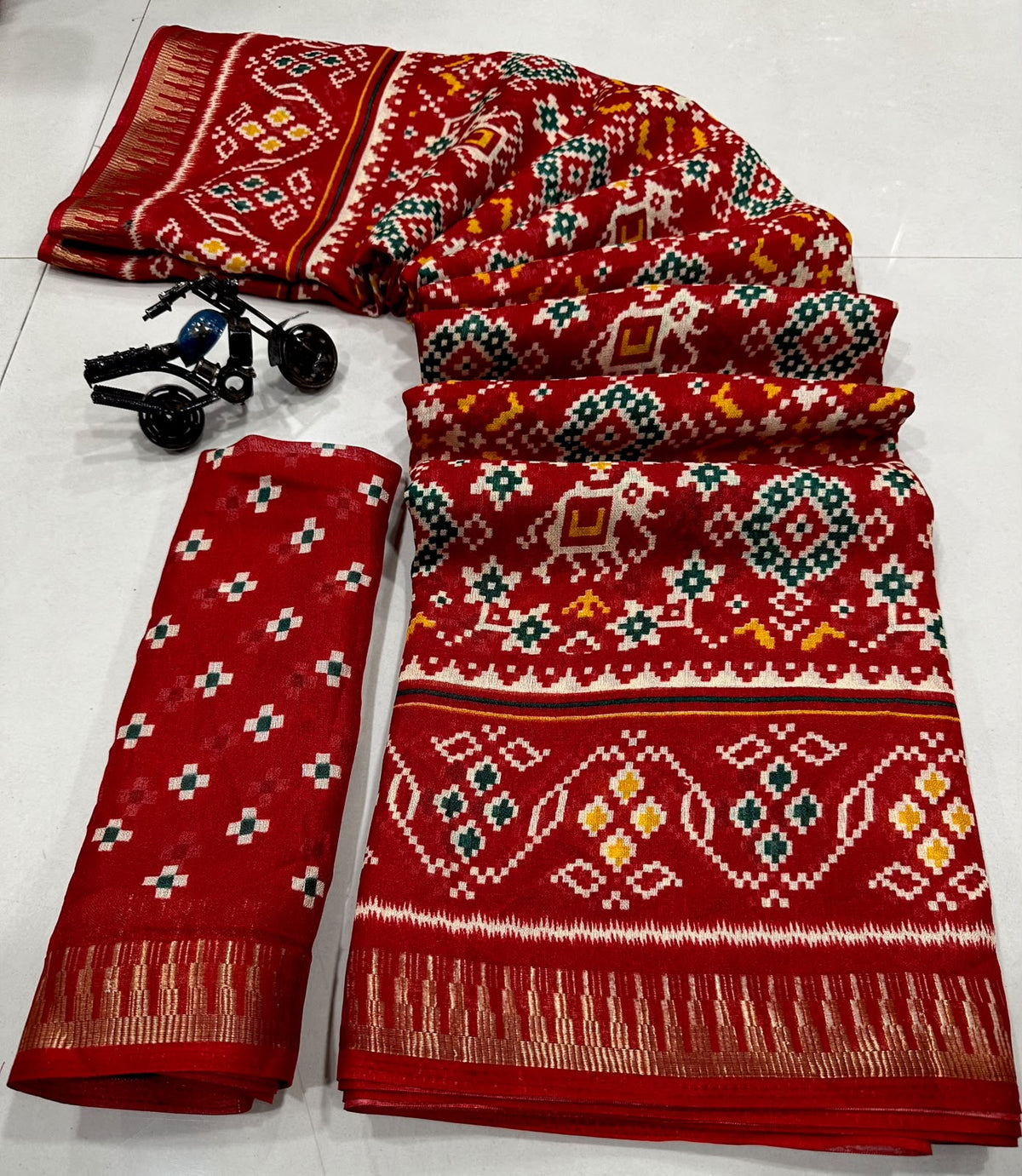 Georgette Patola Printed Sarees with Jacquard Temple Border