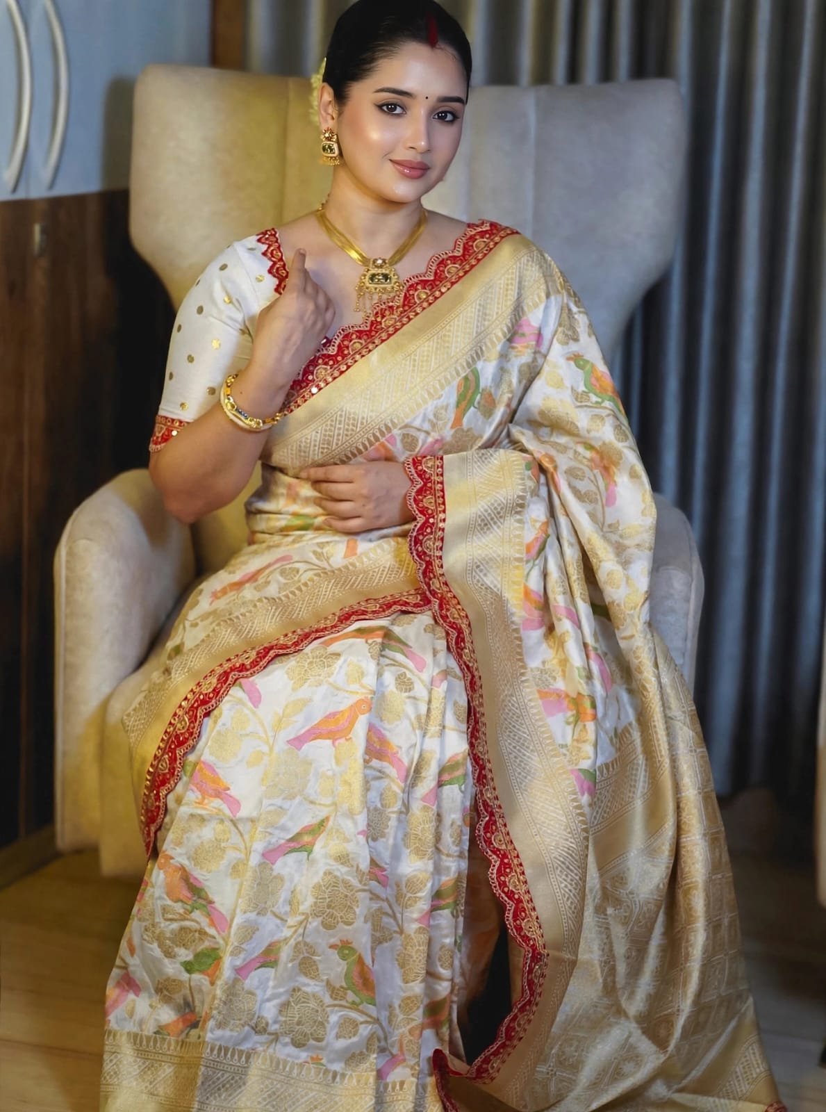 Semi Kanjivaram Jaal Floral Zari Weaving Sarees