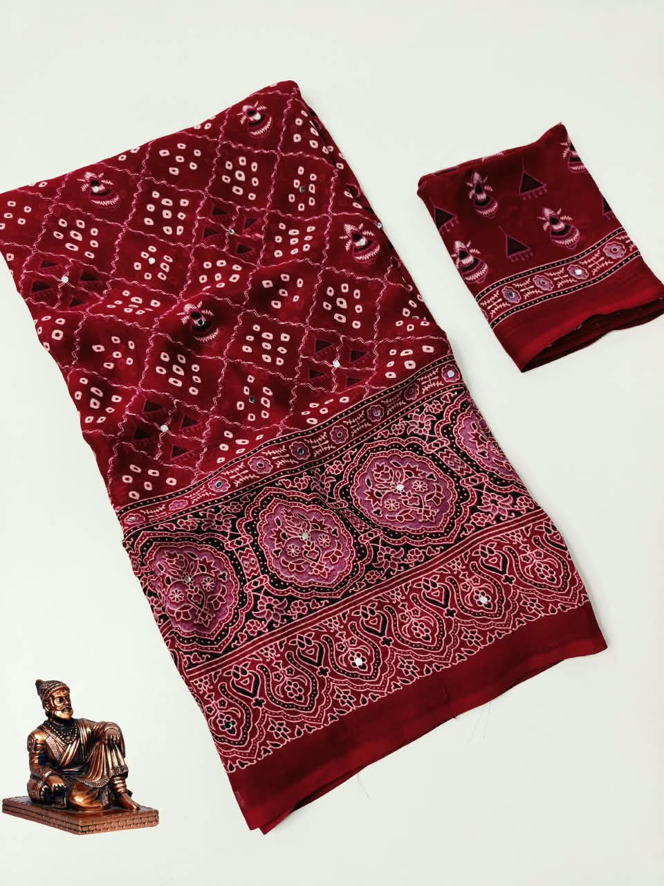 Checked Bandhini Sarees with Real Mirror Work