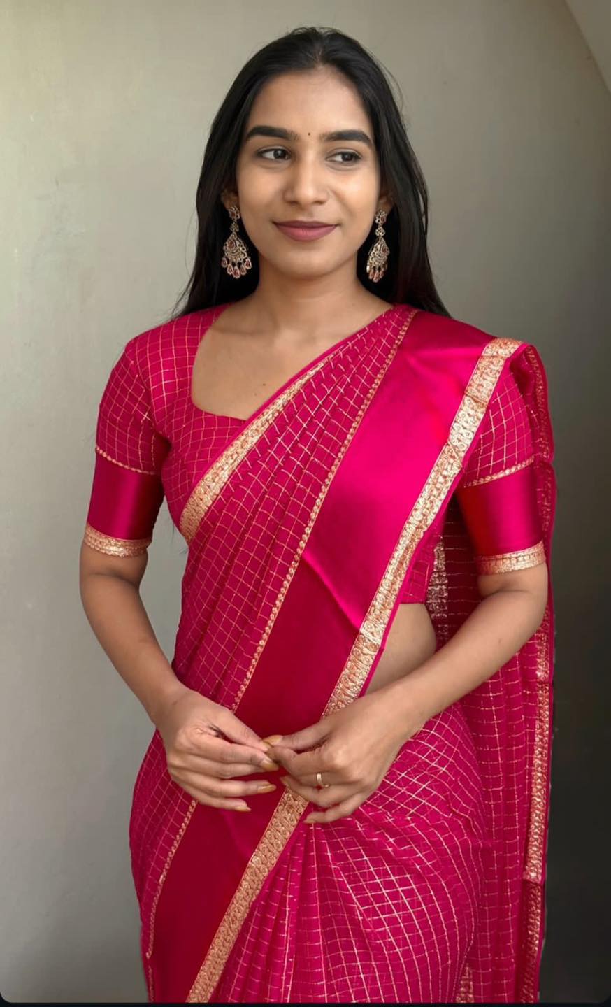 Georgette Viscose Checked Zari Weaving Sarees with Satin Patta Borders pink