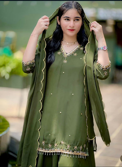WW-1204 – Fox Georgette Top-Sarara-Dupatta Set - Green