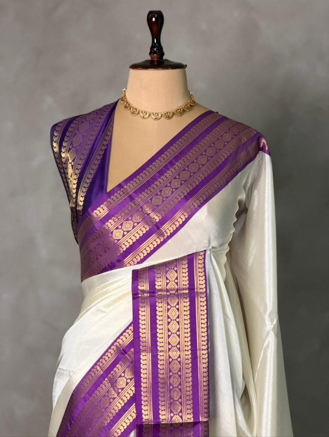 Semi Kanjivaram Silk Saree with Jacquard Zari Weaving Borders – ₹1599