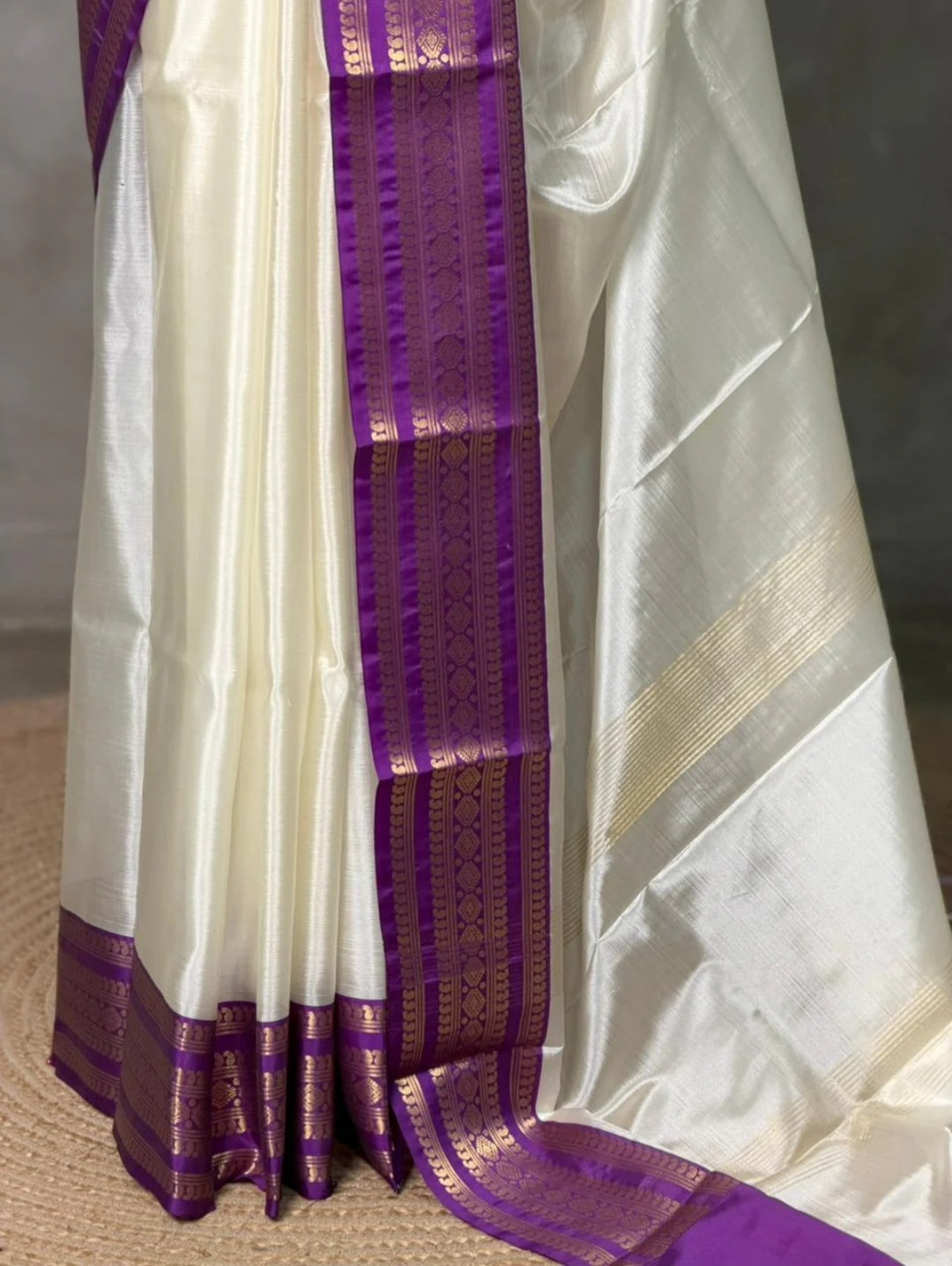 Semi Kanjivaram Silk Saree with Jacquard Zari Weaving Borders – ₹1599