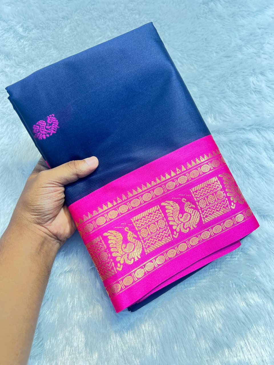 Aura Cotton Silk Weaving Saree – ₹899