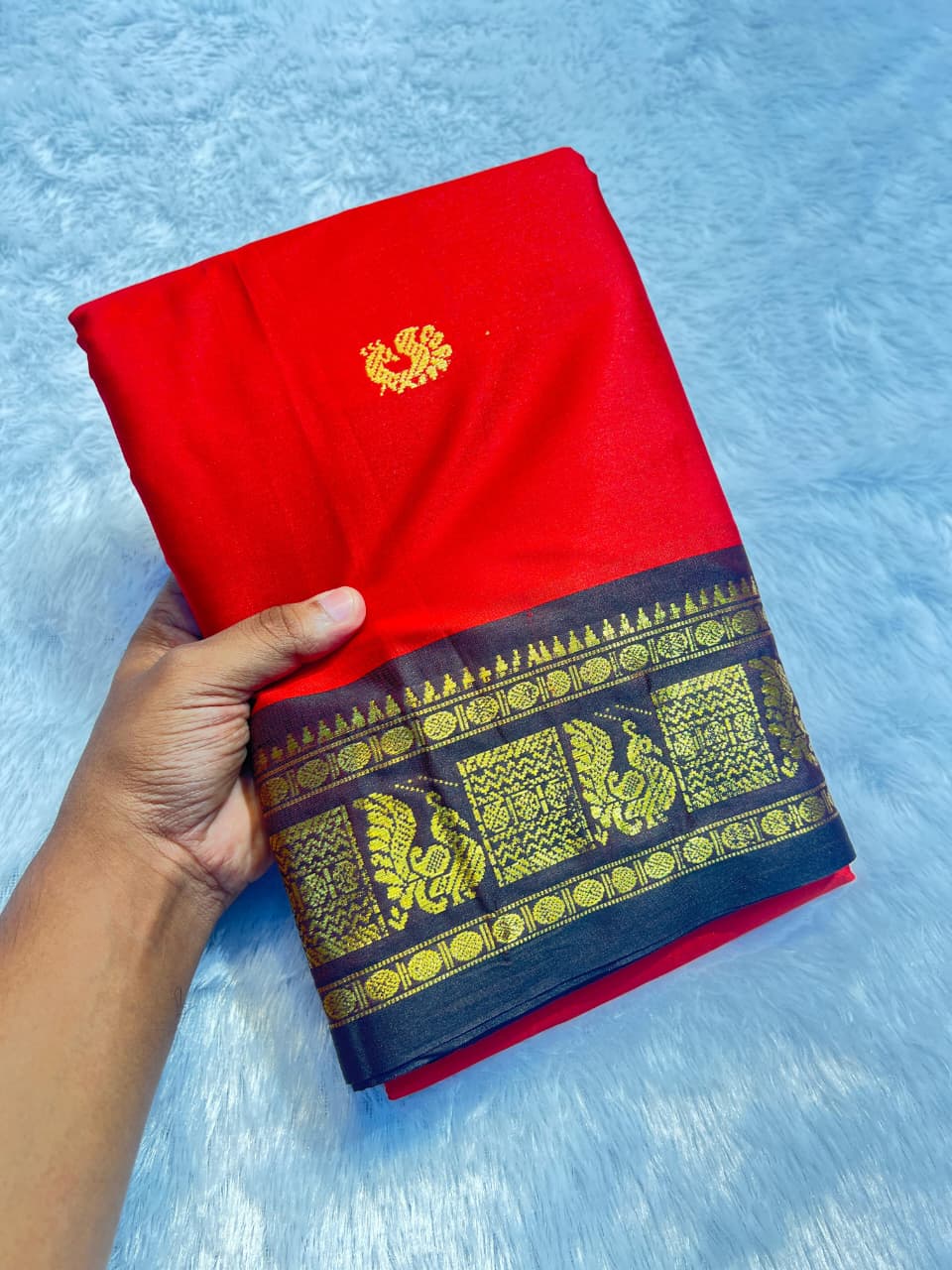 Aura Cotton Silk Weaving Saree – ₹899