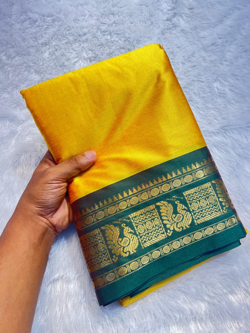 Aura Cotton Silk Weaving Saree – ₹899