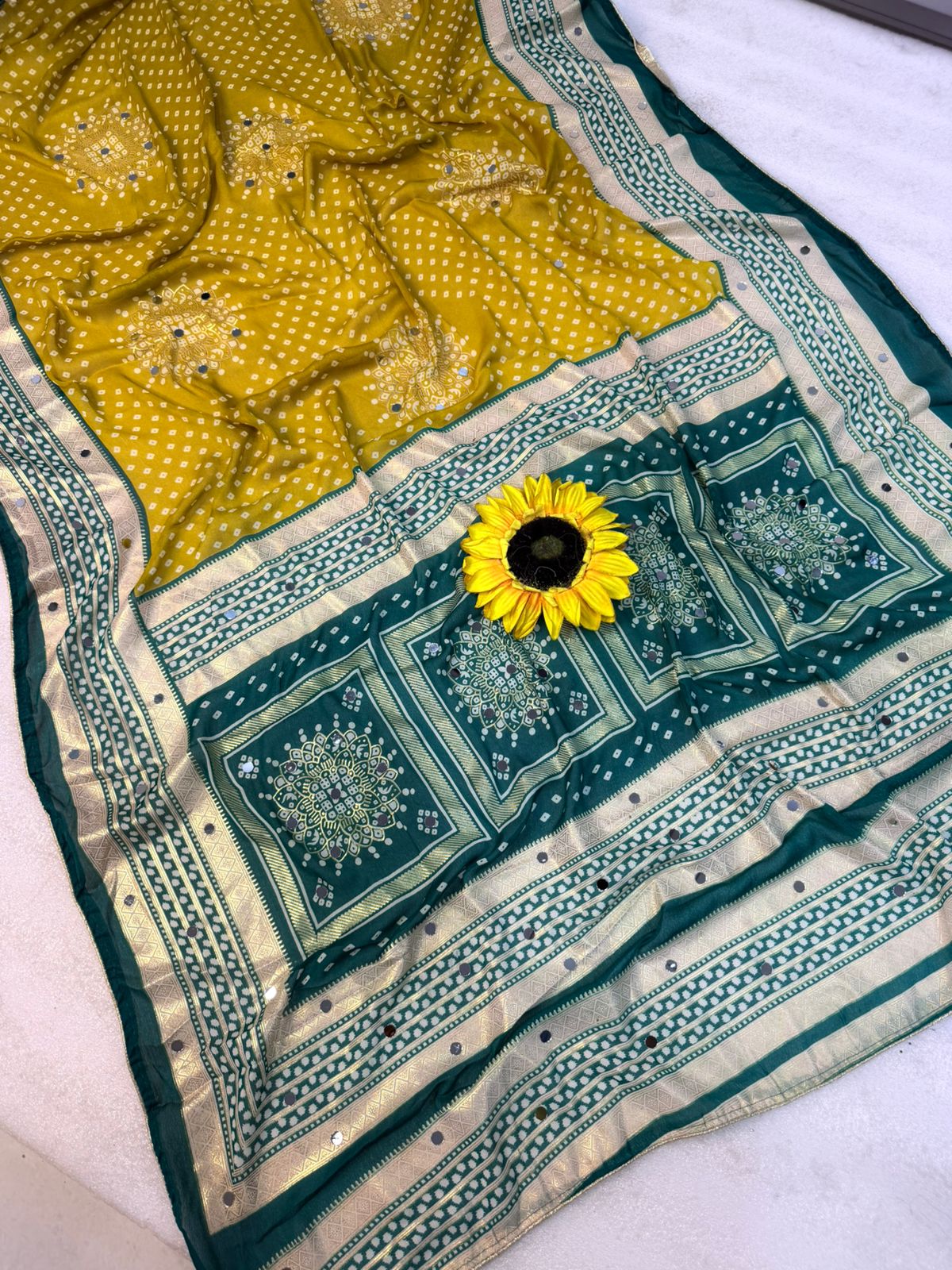 Chinnon Chiffon Saree with Real Mirror Work & Foil Border – ₹999