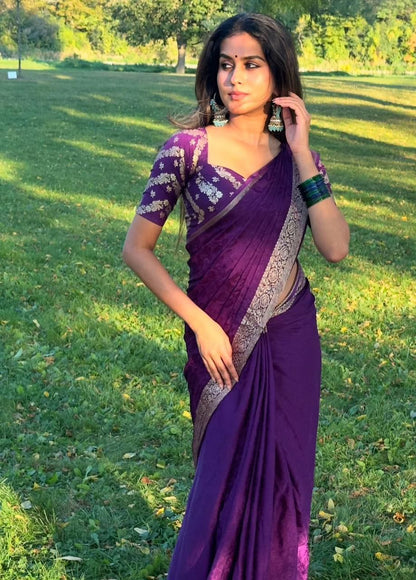 Viscose Chinnon Silk Saree with Viscose Zari Weaving Borders – ₹1550