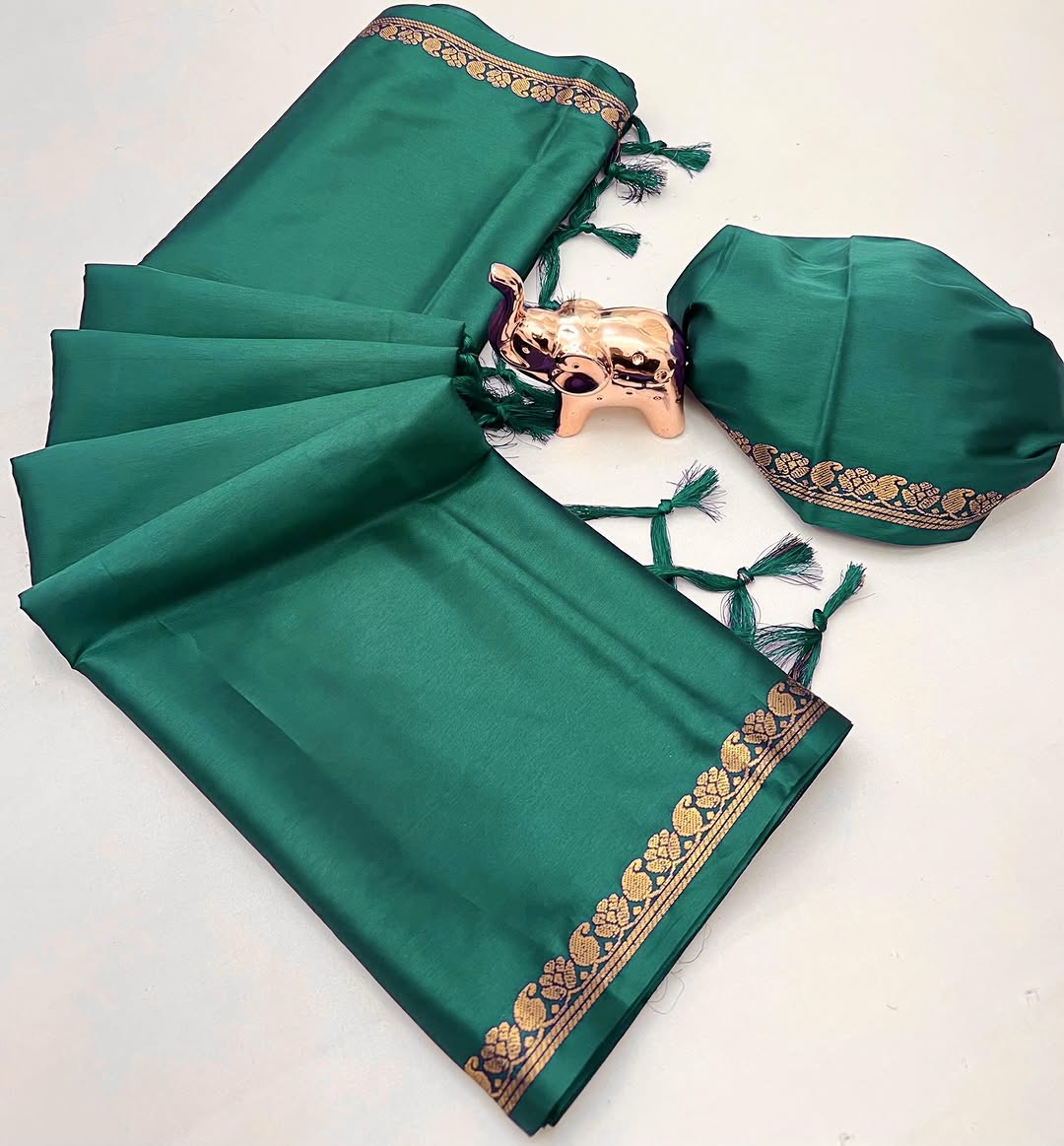 Soft Viscose Crepe Silk Saree with Golden Borders – ₹899