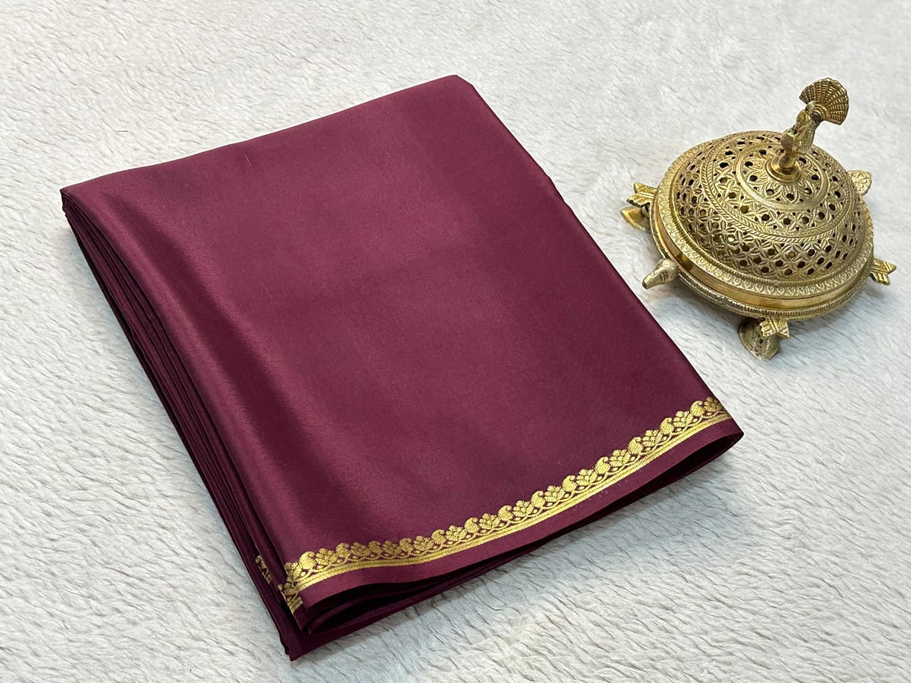 Soft Viscose Crepe Silk Saree with Golden Borders – ₹899
