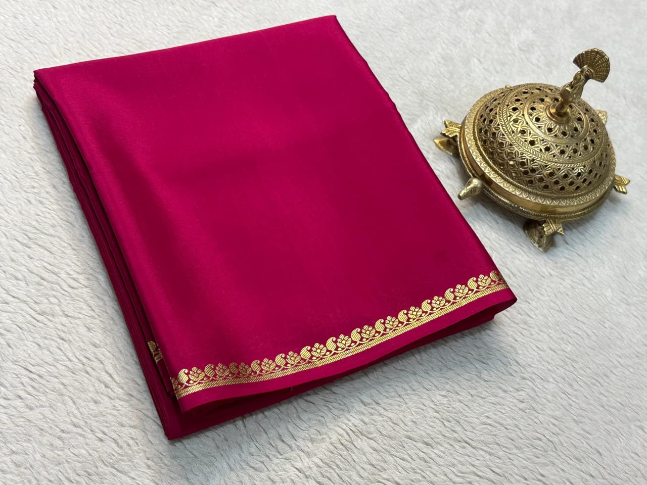 Soft Viscose Crepe Silk Saree with Golden Borders – ₹899