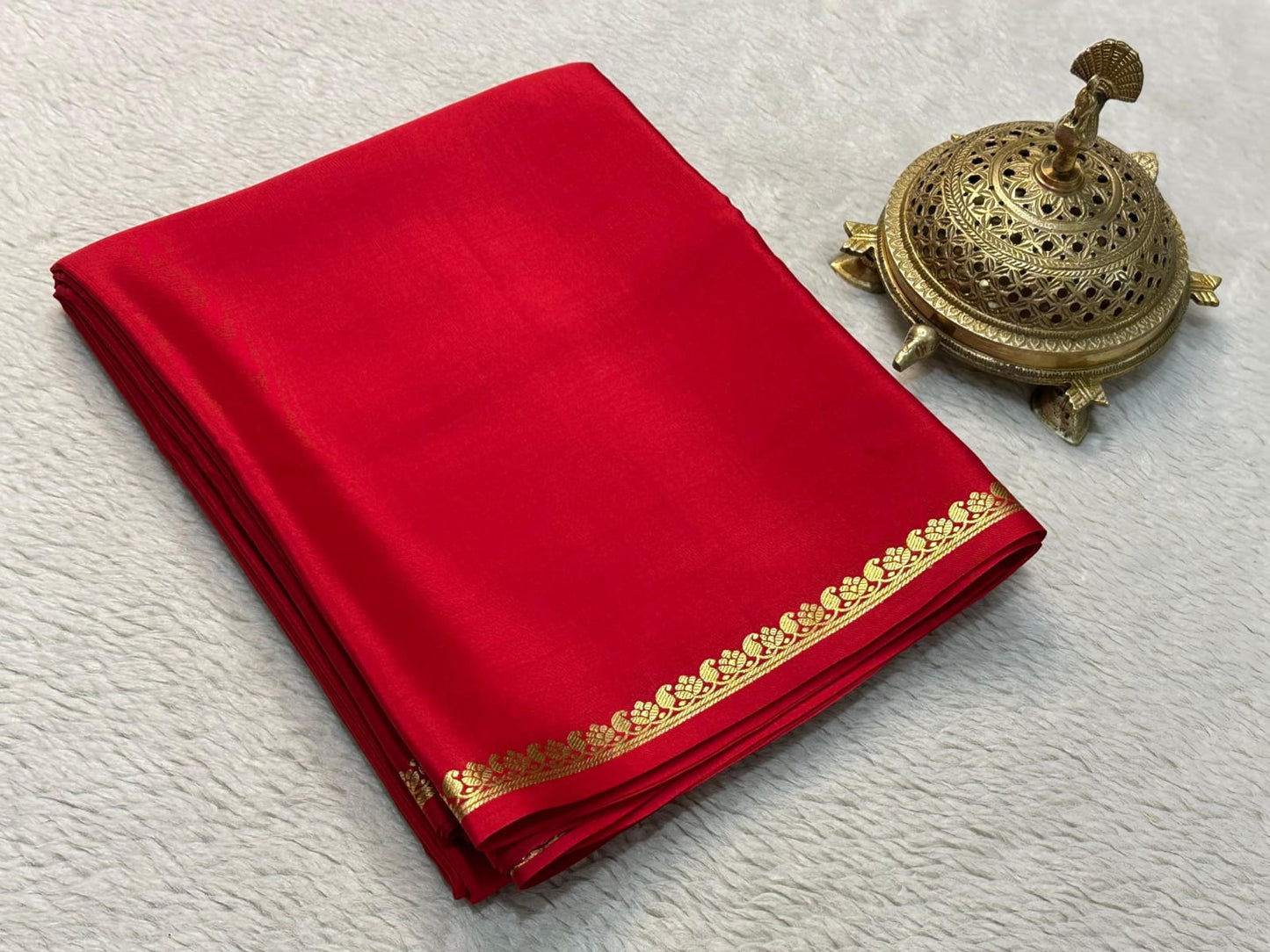 Soft Viscose Crepe Silk Saree with Golden Borders – ₹899