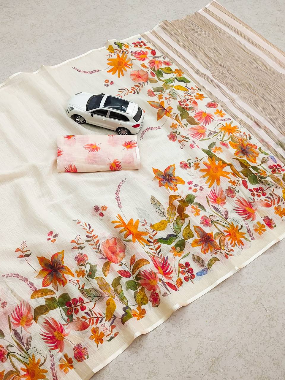 Linen Slub Cotton Floral Saree – ₹899