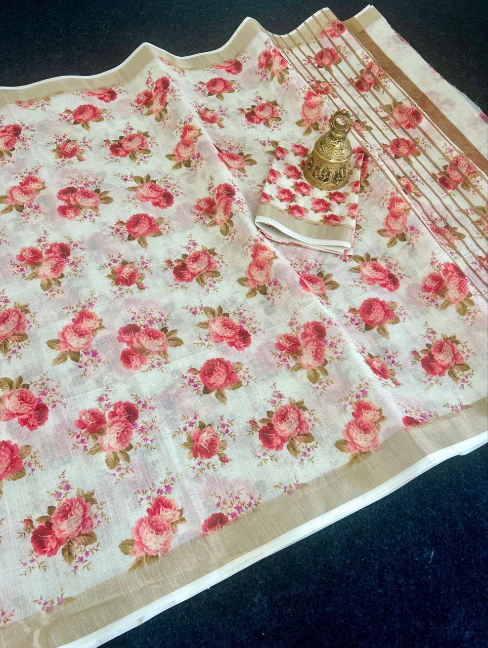 Linen Slub Cotton Floral Saree – ₹899