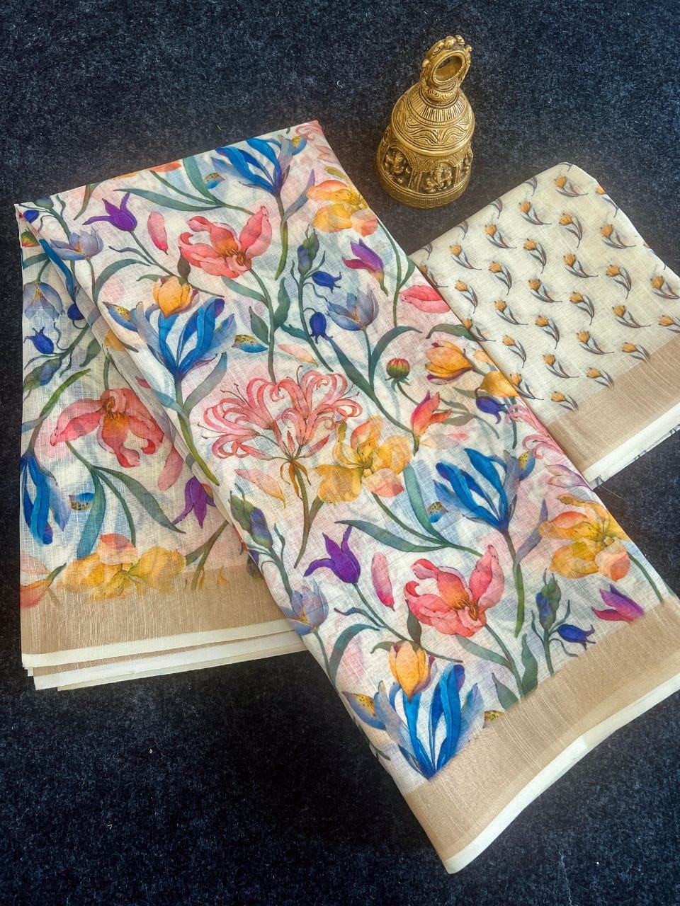 Linen Slub Cotton Floral Saree – ₹899