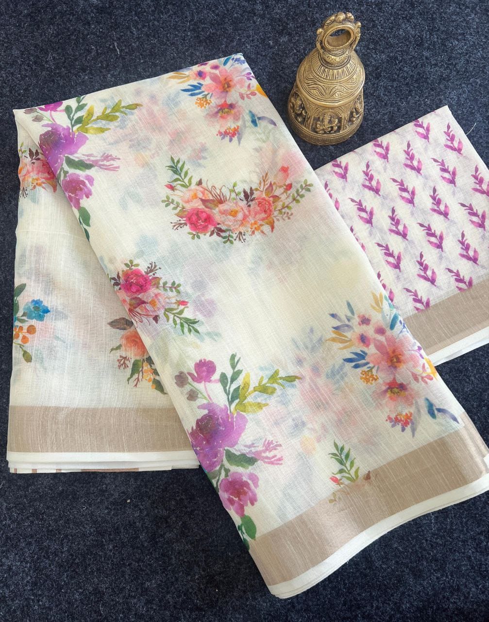 Linen Slub Cotton Floral Saree – ₹899