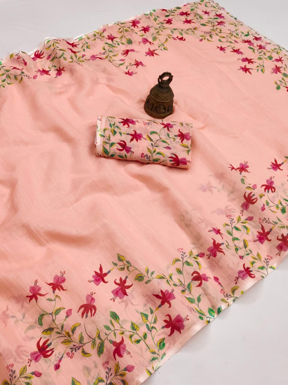 Linen Slub Cotton Floral Saree – ₹899