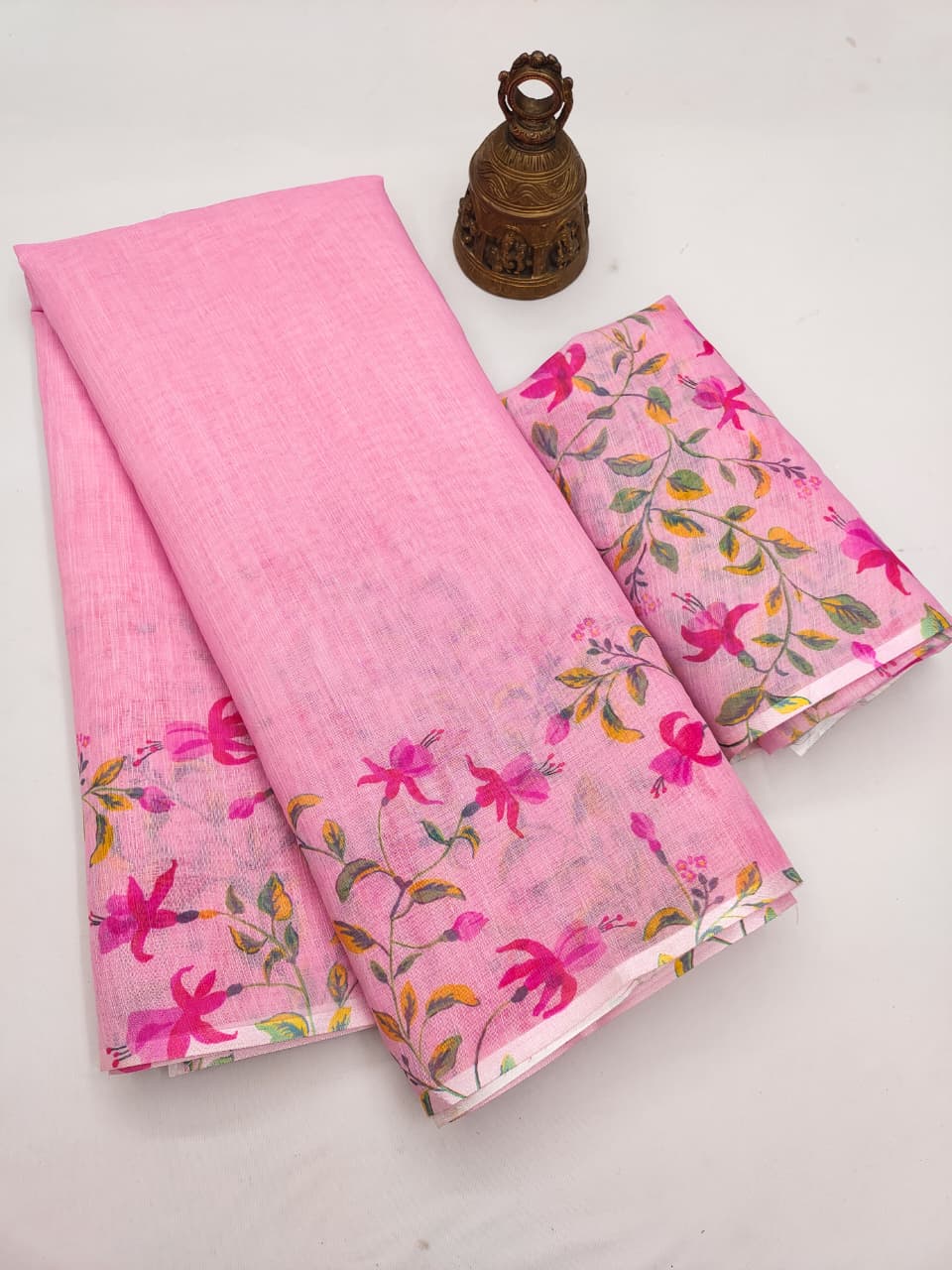 Linen Slub Cotton Floral Saree – ₹899