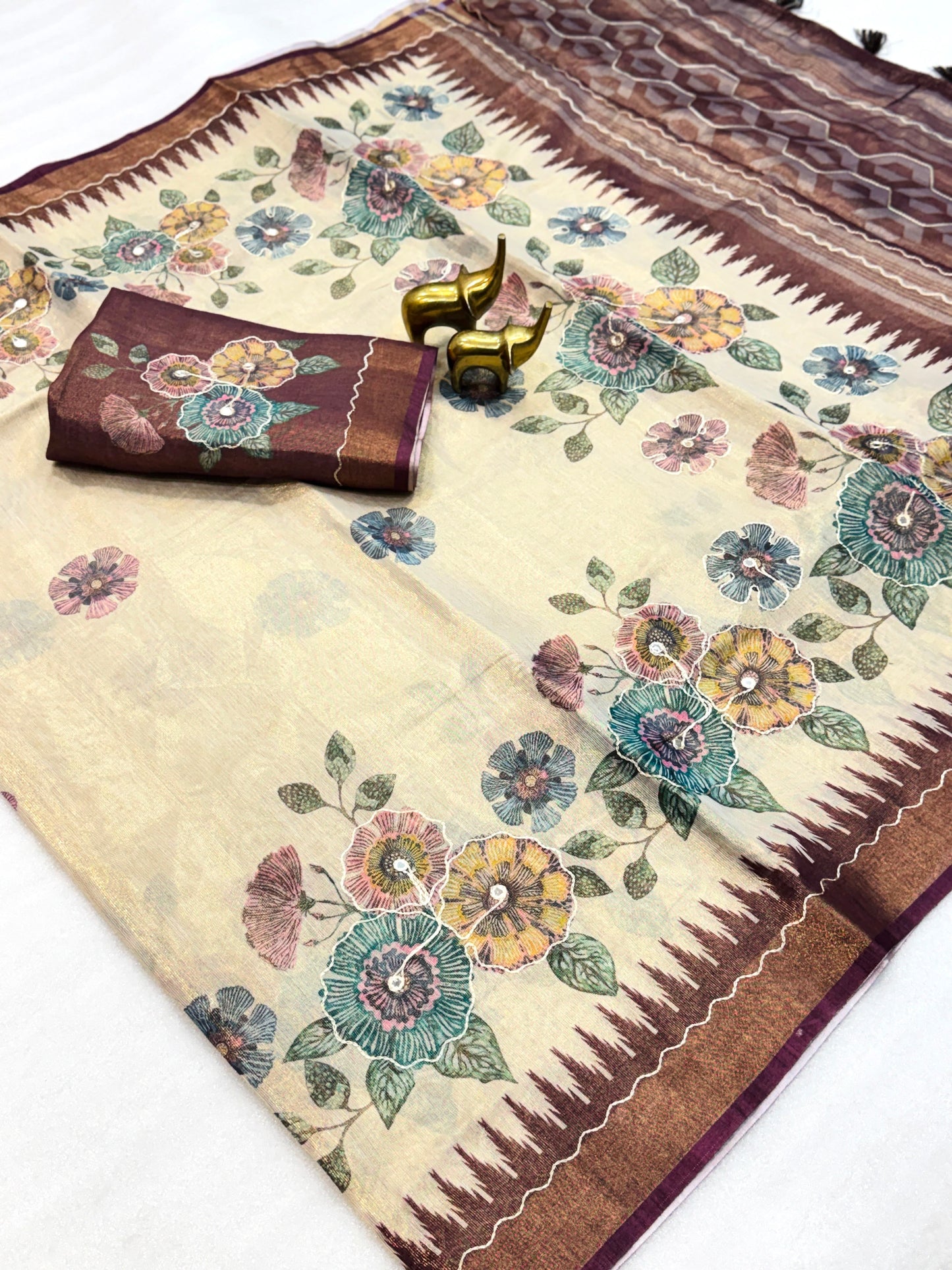 Soft Erode Tissue Silk Saree with Temple Borders & Aari Embroidery – ₹1100
