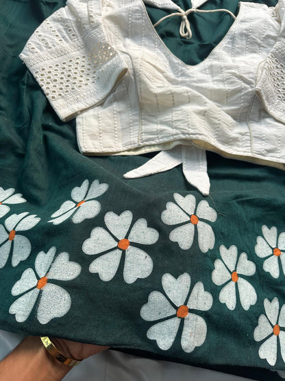 Khadi Mul Cotton Saree with Floral Print & Hakoba Readymade Blouse – ₹1299