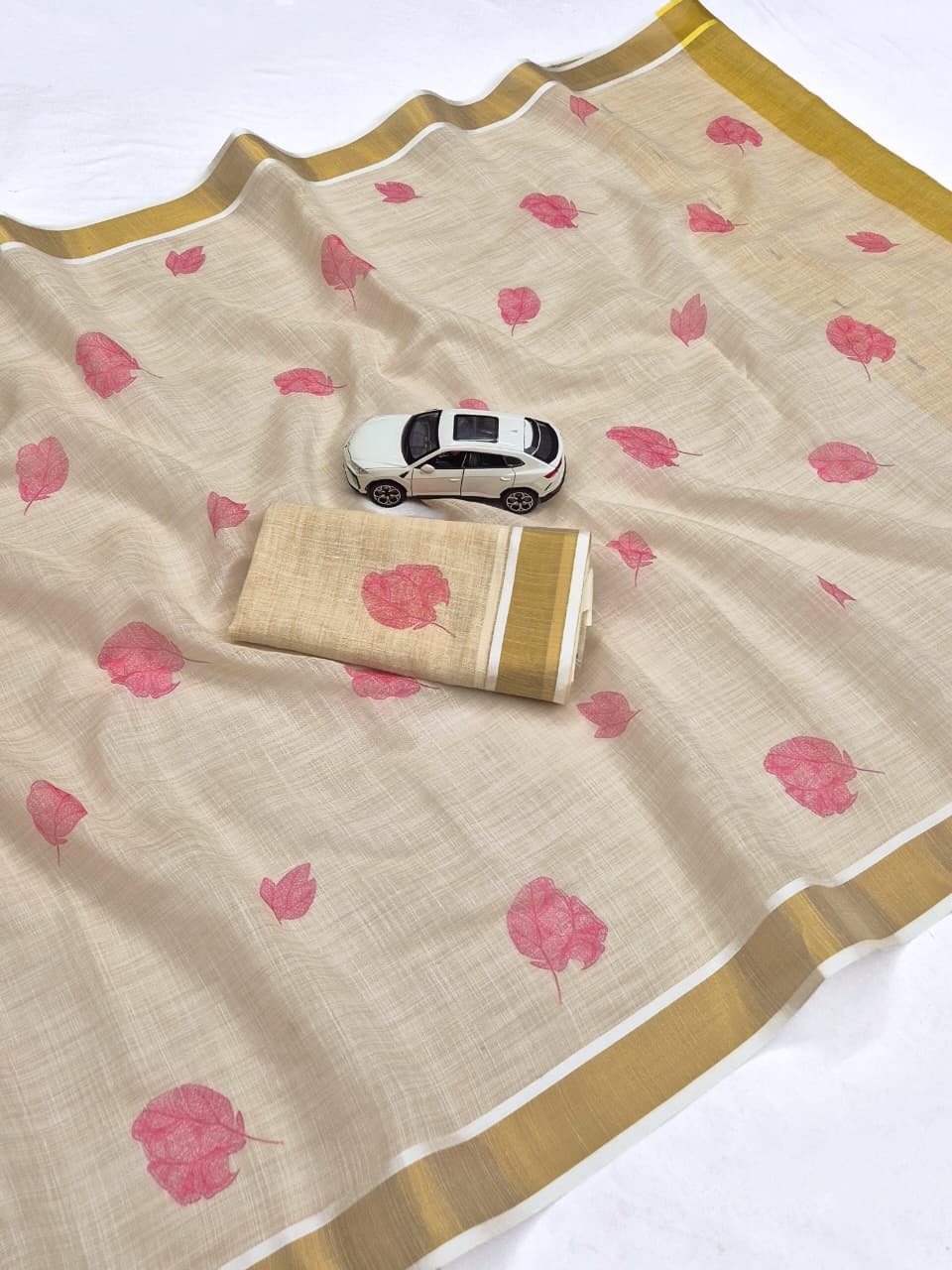 Linen Slub Cotton Floral Saree – ₹999