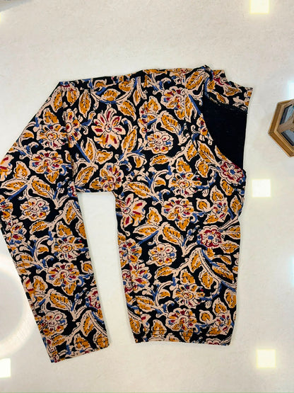 5501 - Elastic Long Sleeve Stretchable Ajrakh Blouse – ₹499