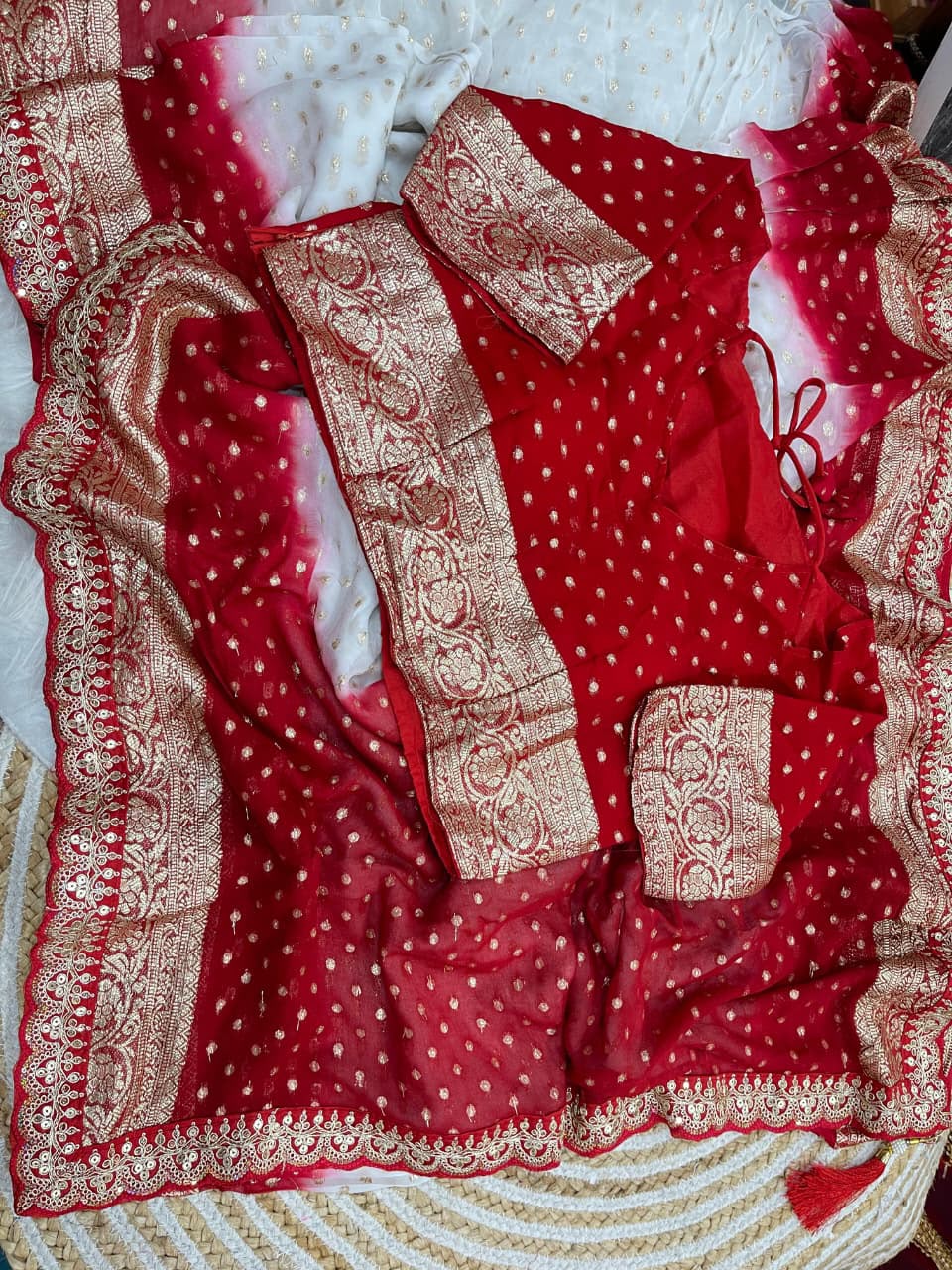 Georgette Viscose Banarasi Saree with Sequence & Lace Border