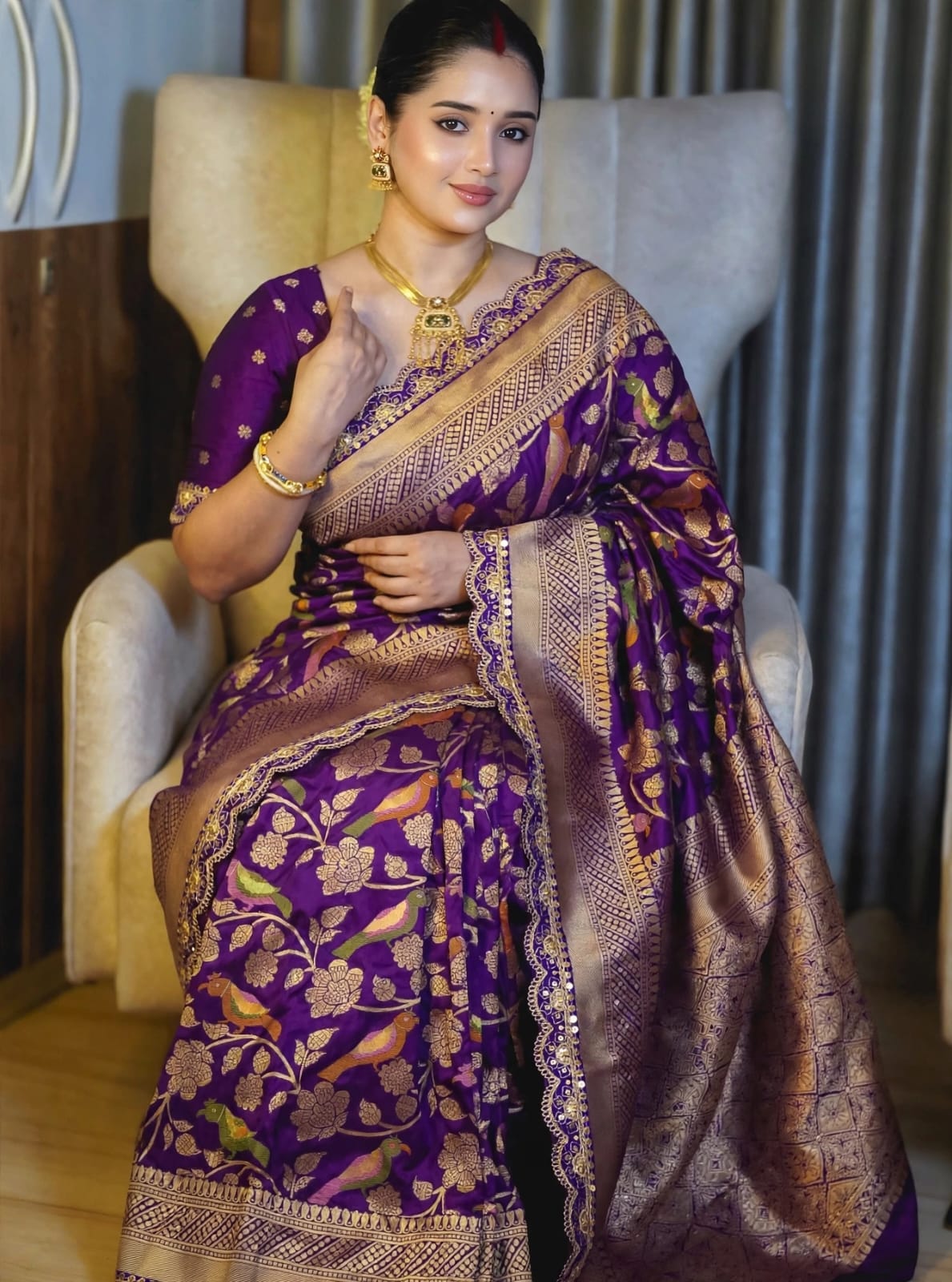 Semi Kanjivaram Jaal Floral Zari Weaving Sarees