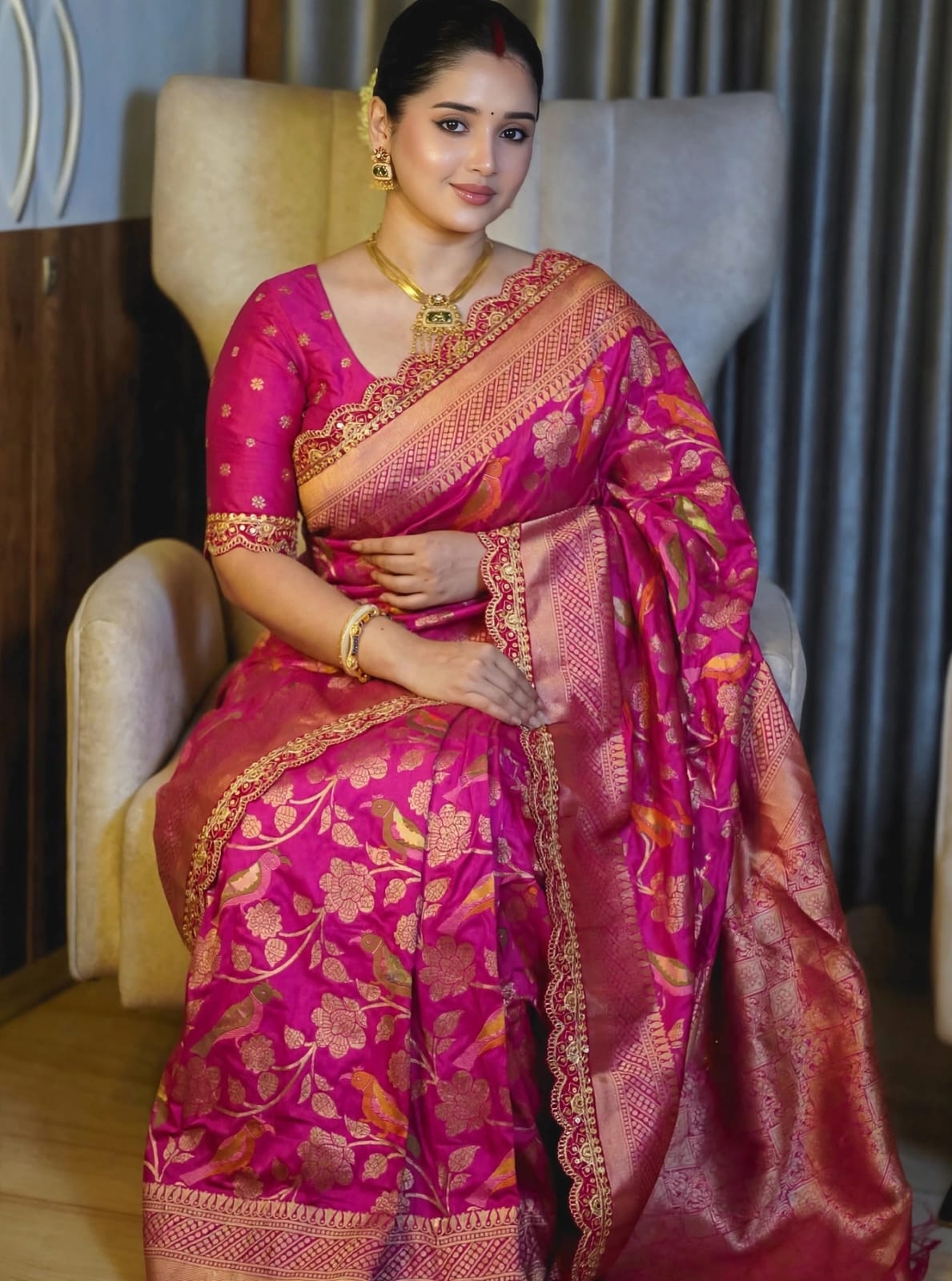 Semi Kanjivaram Jaal Floral Zari Weaving Sarees