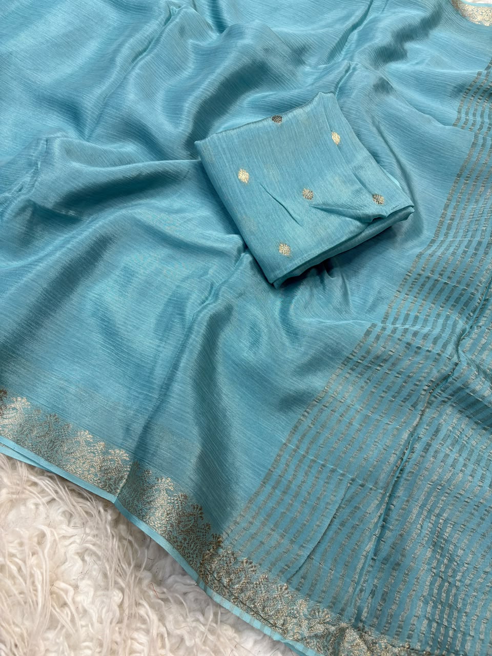 Viscose Georgette Silk Sarees with Viscose Zari Borders