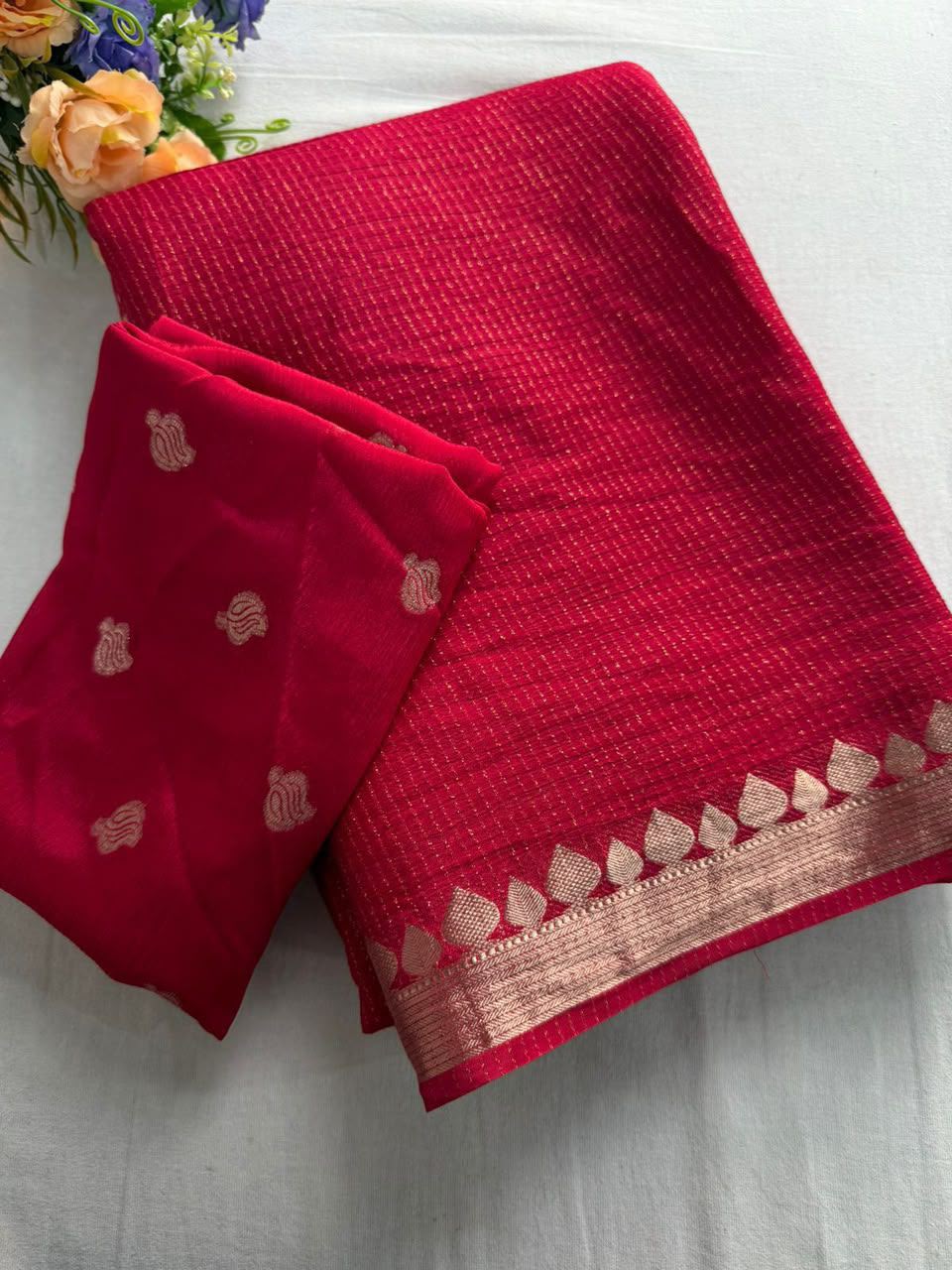 Viscose Chinnon Silk Saree with Viscose Zari Weaving Borders