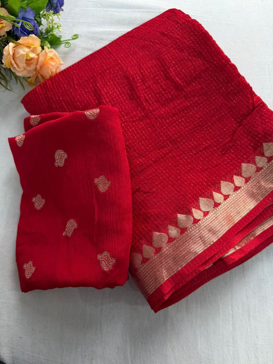 Viscose Chinnon Silk Saree with Viscose Zari Weaving Borders
