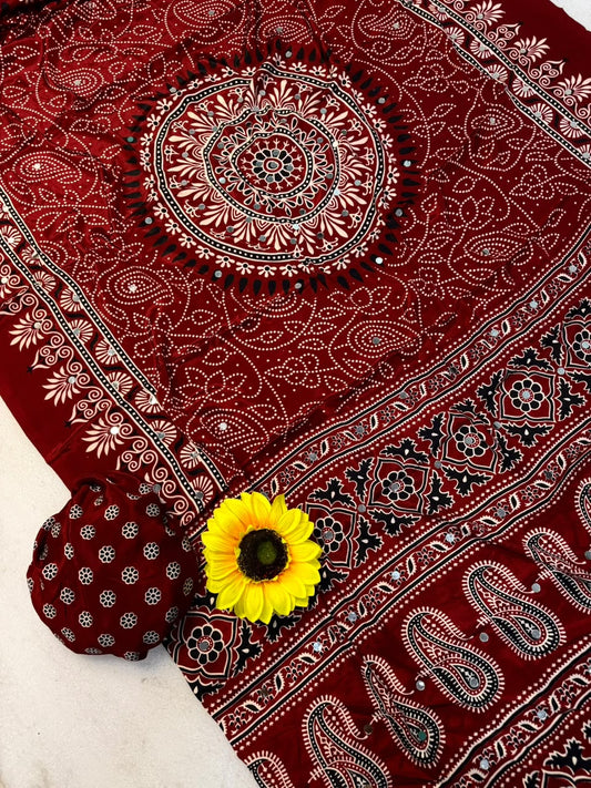 Crepe Silk Mirror Work Bandhini Saree