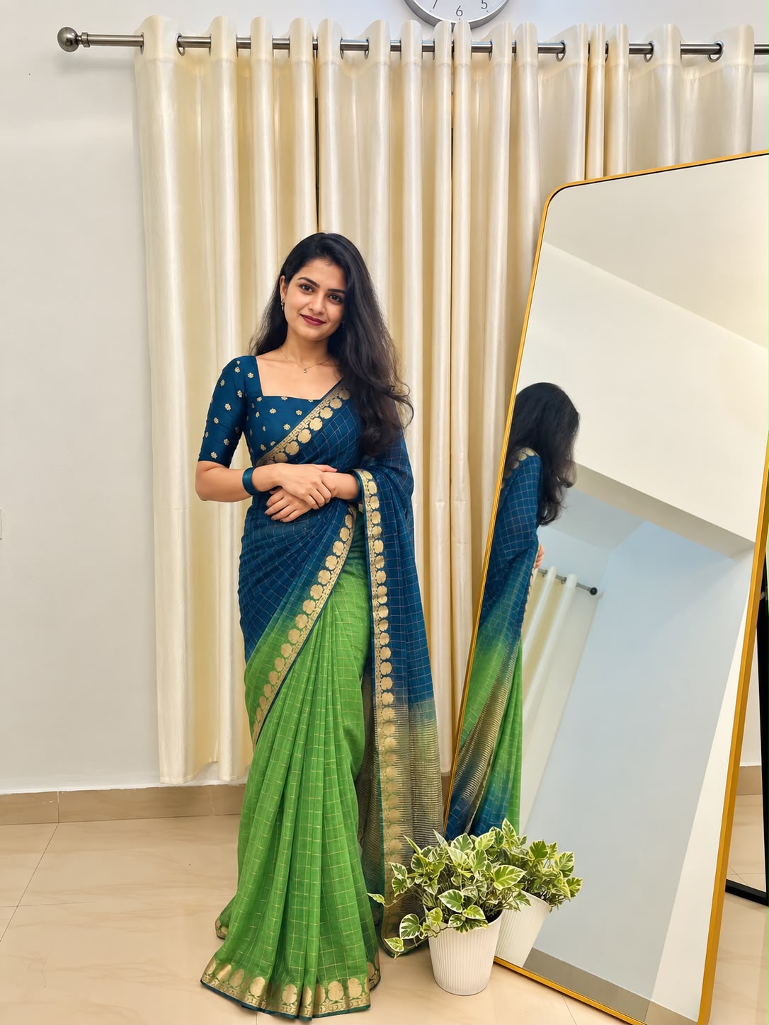 Viscose Georgette Zari Checked Saree with Viscose Zari Weaving Borders
