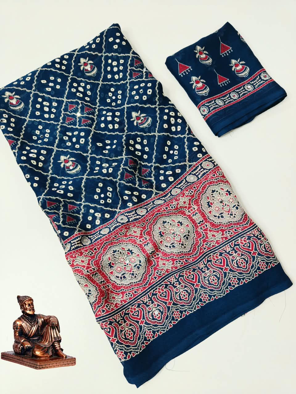 Checked Bandhini Sarees with Real Mirror Work