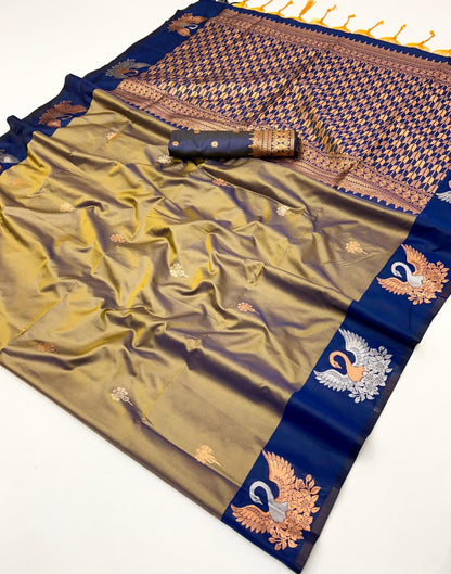 Soft Handloom Dual Tone Effect Saree with Brocade Zari Pallu – ₹1399