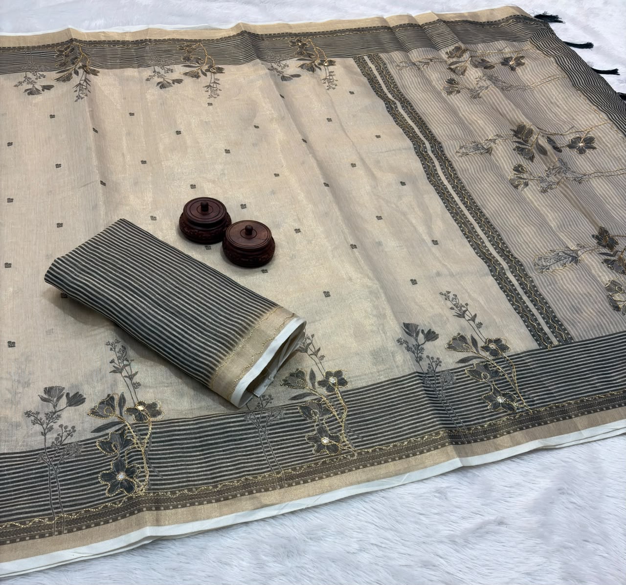 Erode Zari Tissue Silk Saree with Foil Mirror Work & Running Printed Blouse – ₹1099